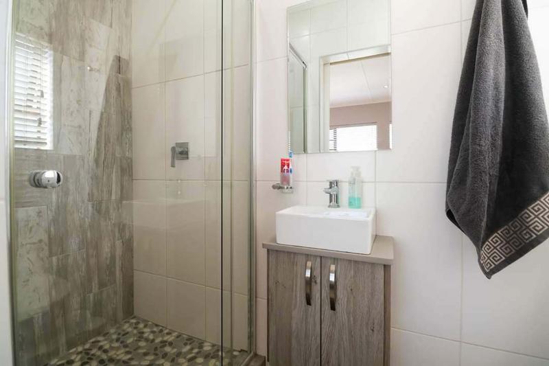 3 Bedroom Property for Sale in Hartenbos Central Western Cape